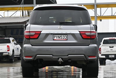 2020 Nissan Patrol - Thumbnail