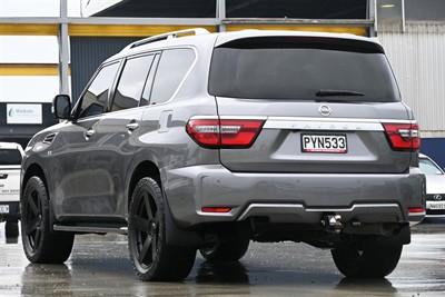 2020 Nissan Patrol - Thumbnail