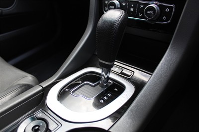 2011 Holden Commodore - Thumbnail