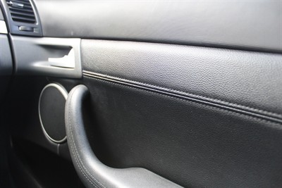 2011 Holden Commodore - Thumbnail