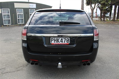 2011 Holden Commodore - Thumbnail