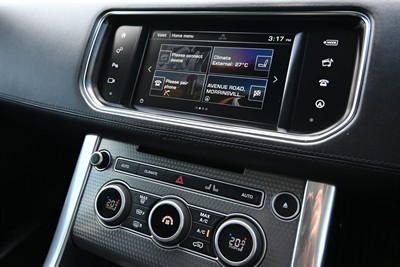 2016 Land Rover Range Rover - Thumbnail