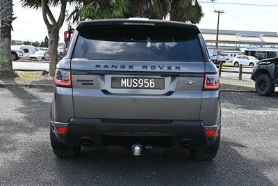 2016 Land Rover Range Rover - Thumbnail