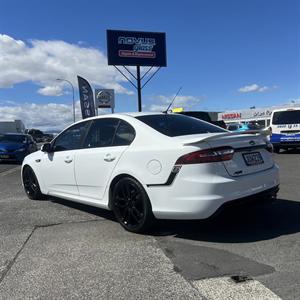 2016 Ford Falcon - Thumbnail