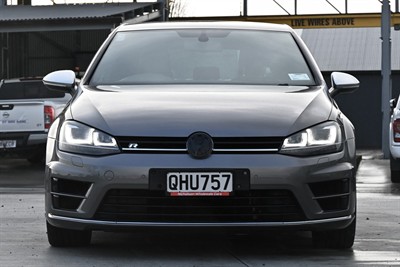 2016 Volkswagen Golf - Thumbnail