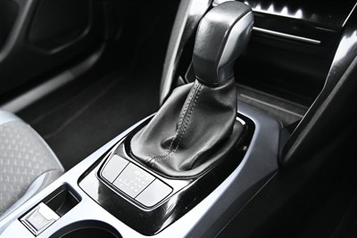 2021 Peugeot 2008 - Thumbnail