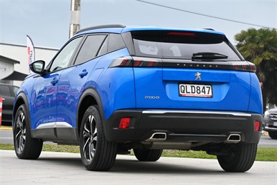2021 Peugeot 2008 - Thumbnail