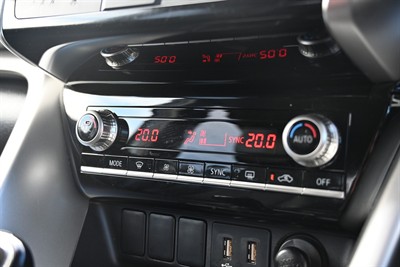 2021 Mitsubishi Eclipse Cross - Thumbnail