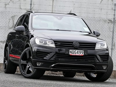 2015 Volkswagen Touareg - Thumbnail