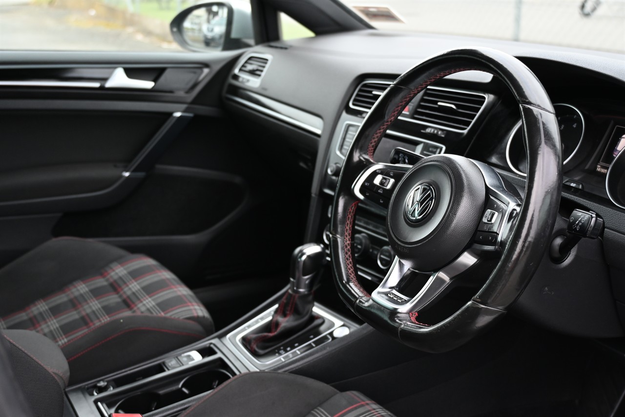 2013 Volkswagen Golf