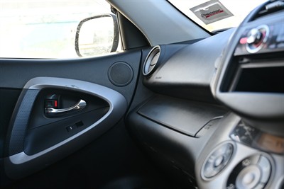 2006 Toyota Rav4 - Thumbnail