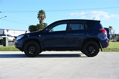 2006 Toyota Rav4 - Thumbnail