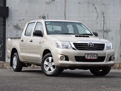 2015 Toyota Hilux - Thumbnail