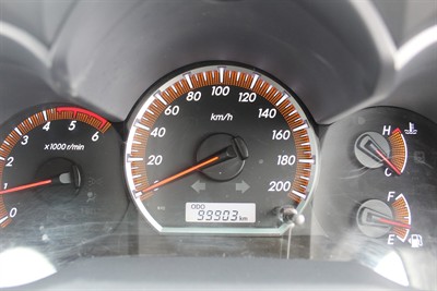 2015 Toyota Hilux - Thumbnail