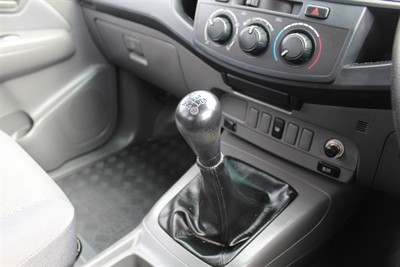 2015 Toyota Hilux - Thumbnail