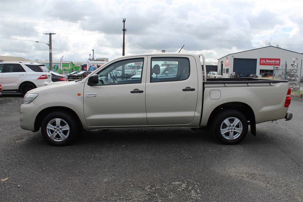 2015 Toyota Hilux