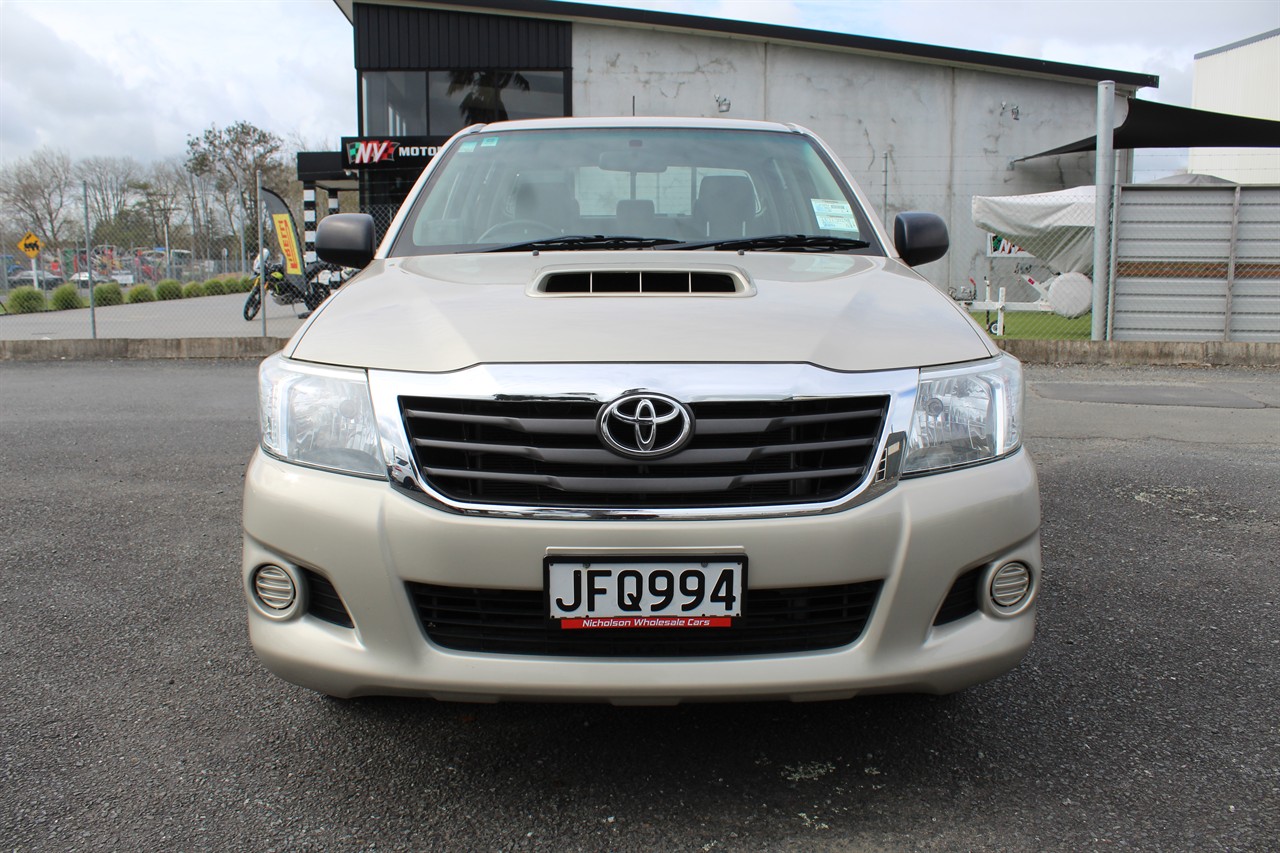2015 Toyota Hilux