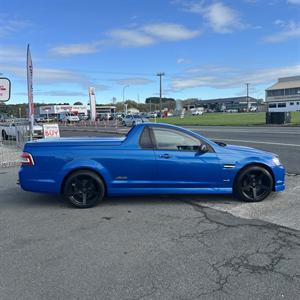 2011 Holden Commodore - Thumbnail