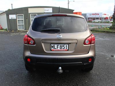 2010 Nissan Dualis - Thumbnail