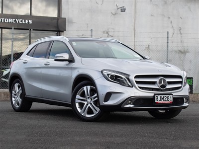 2014 Mercedes-Benz GLA250