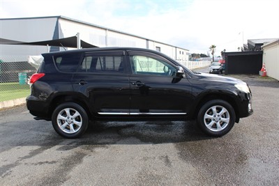 2011 Toyota Vanguard - Thumbnail