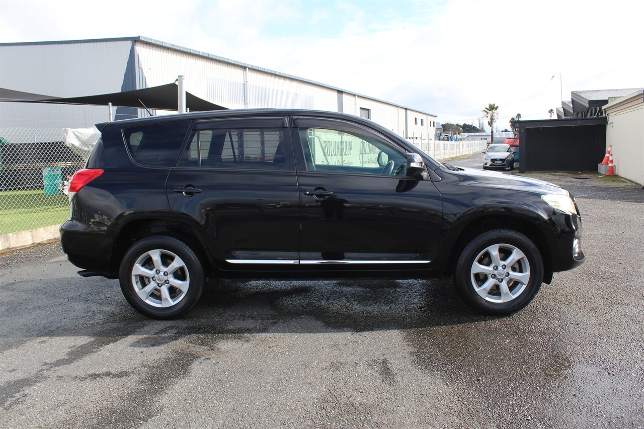 2011 Toyota Vanguard