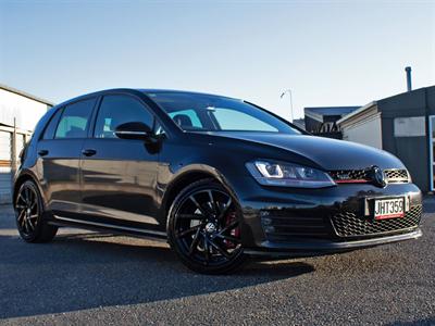 2015 Volkswagen Golf - Thumbnail