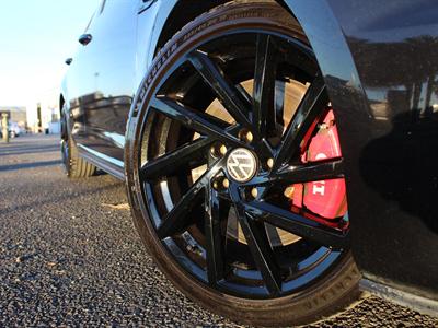 2015 Volkswagen Golf - Thumbnail