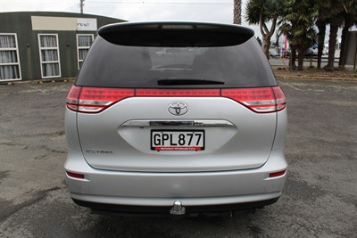 2006 Toyota Estima - Thumbnail
