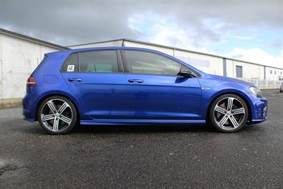 2014 Volkswagen Golf - Thumbnail