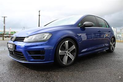 2014 Volkswagen Golf - Thumbnail