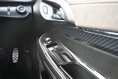 2013 Holden Commodore - Thumbnail