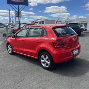 2011 Volkswagen Polo - Thumbnail