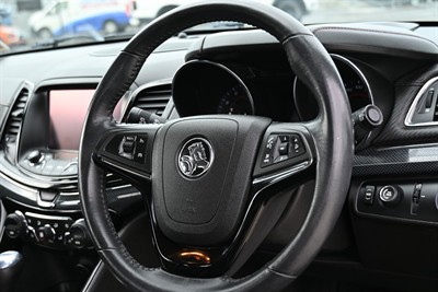 2016 Holden Commodore - Thumbnail