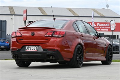 2016 Holden Commodore - Thumbnail