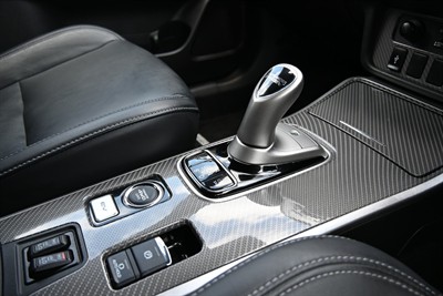 2018 Mitsubishi Outlander - Thumbnail