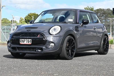 2014 Mini Cooper - Thumbnail
