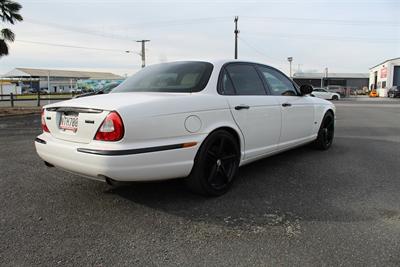 2006 Jaguar Xj8 - Thumbnail