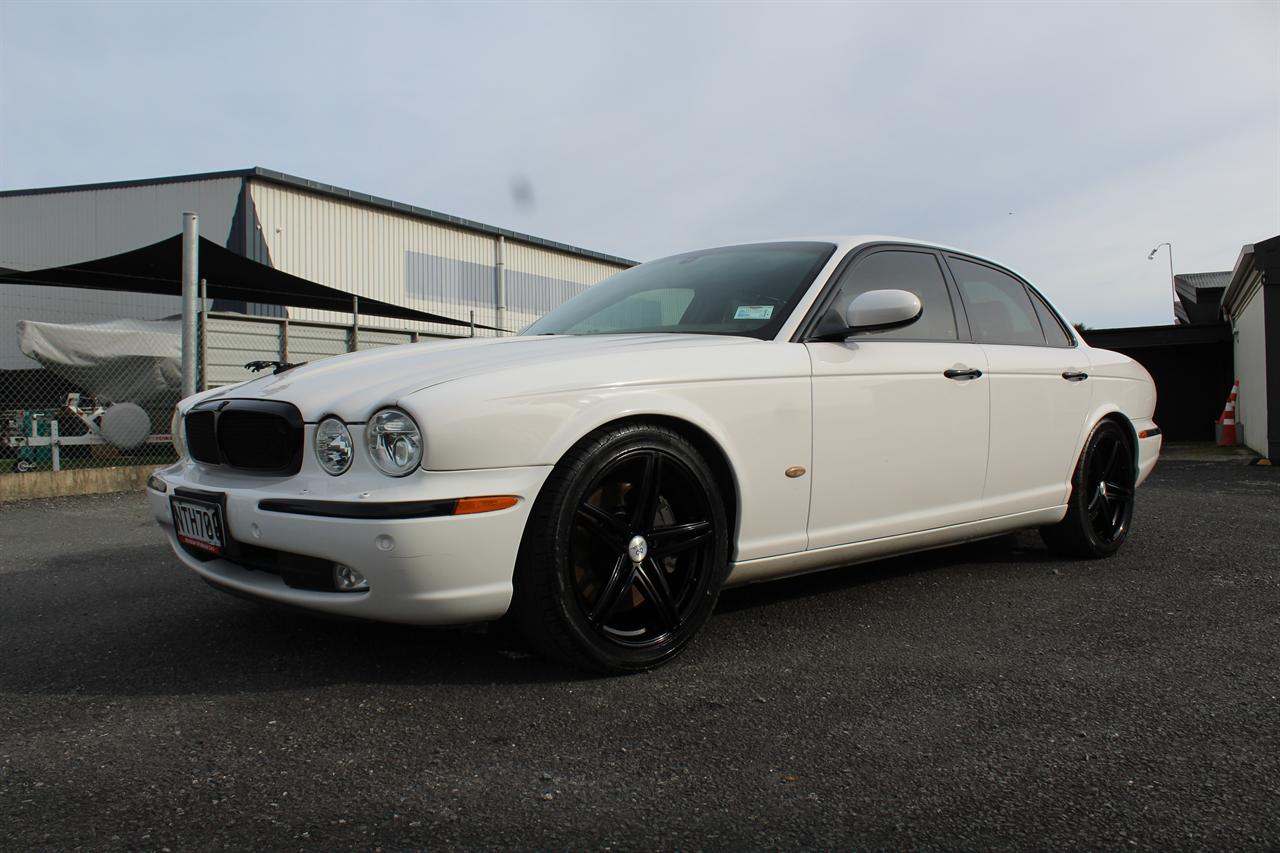 2006 Jaguar Xj8