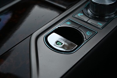 2011 Jaguar Xf - Thumbnail