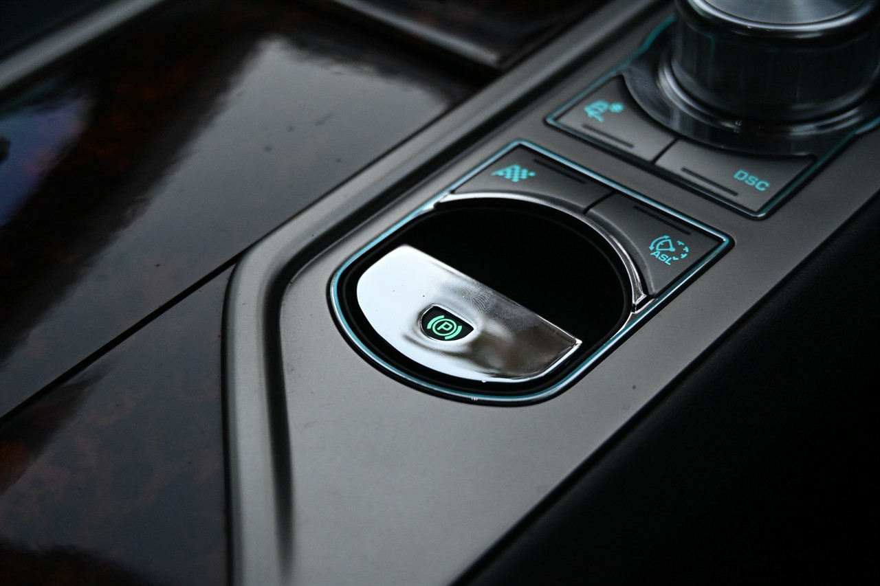 2011 Jaguar Xf