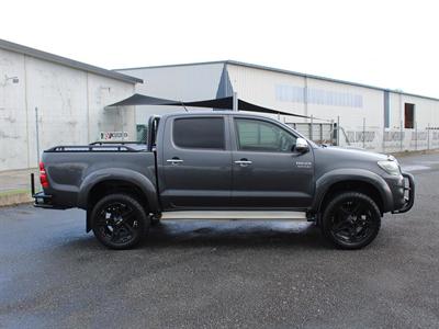 2015 Toyota Hilux - Thumbnail