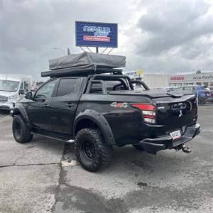2018 Mitsubishi Triton - Thumbnail