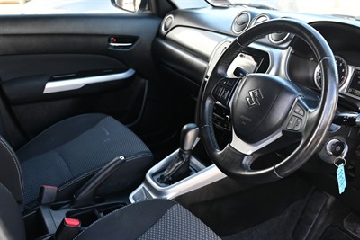2017 Suzuki Vitara - Thumbnail