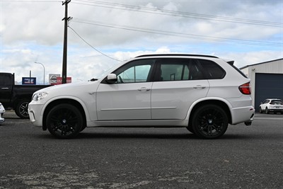 2013 BMW X5 - Thumbnail