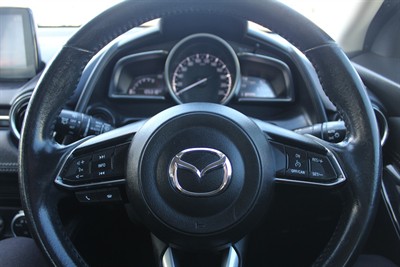 2018 Mazda Mazda2 - Thumbnail