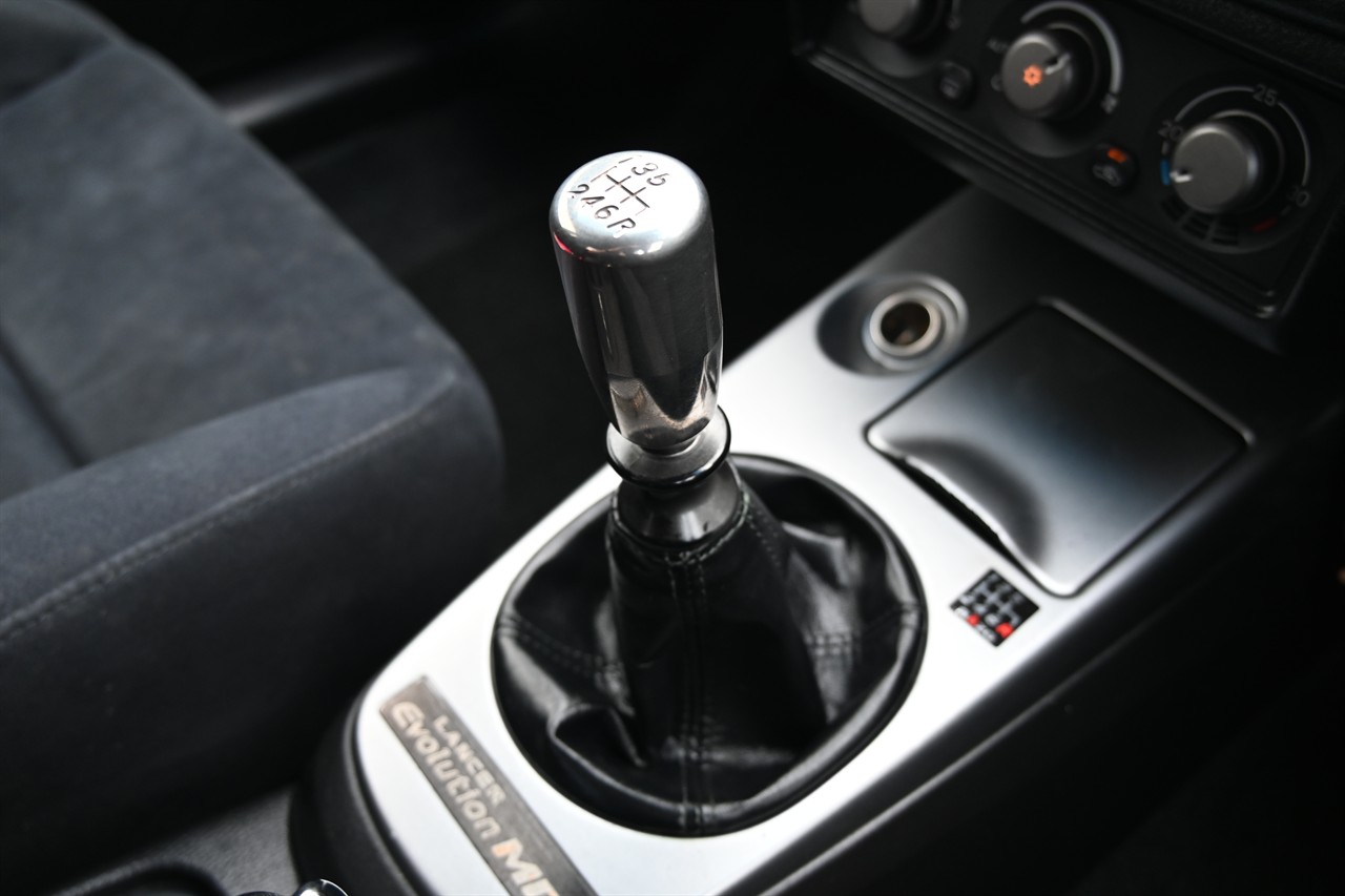 2004 Mitsubishi Lancer