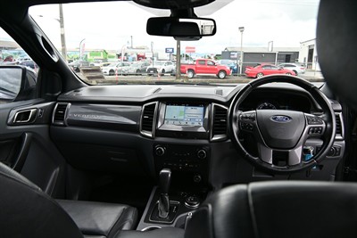 2017 Ford Everest - Thumbnail