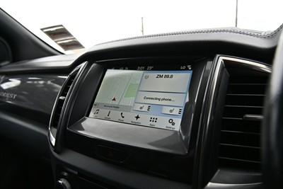 2017 Ford Everest - Thumbnail