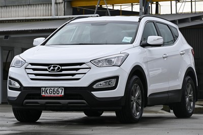 2014 Hyundai Santa Fe - Thumbnail